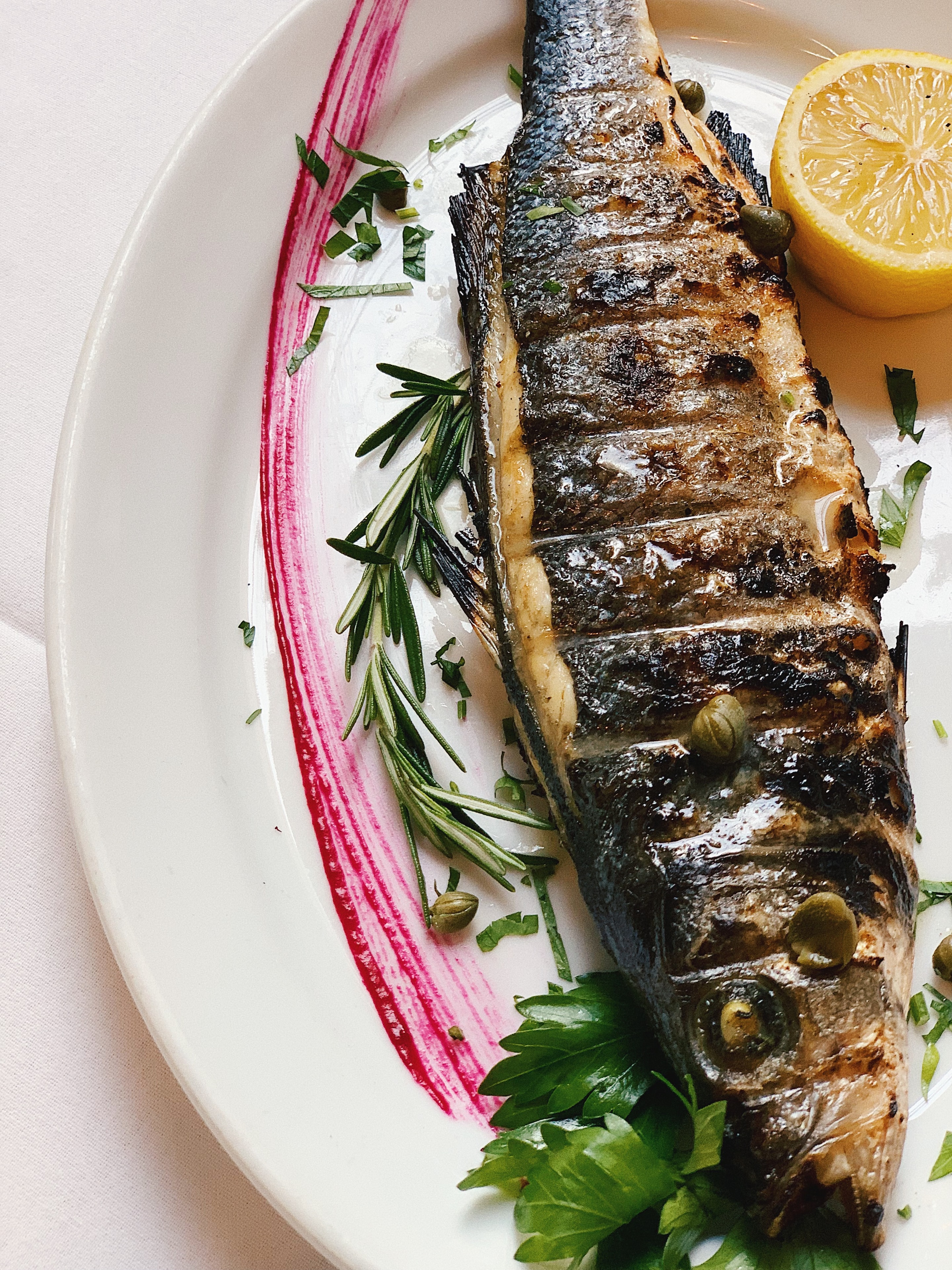 Fresh whole fish at Kellari Taverna